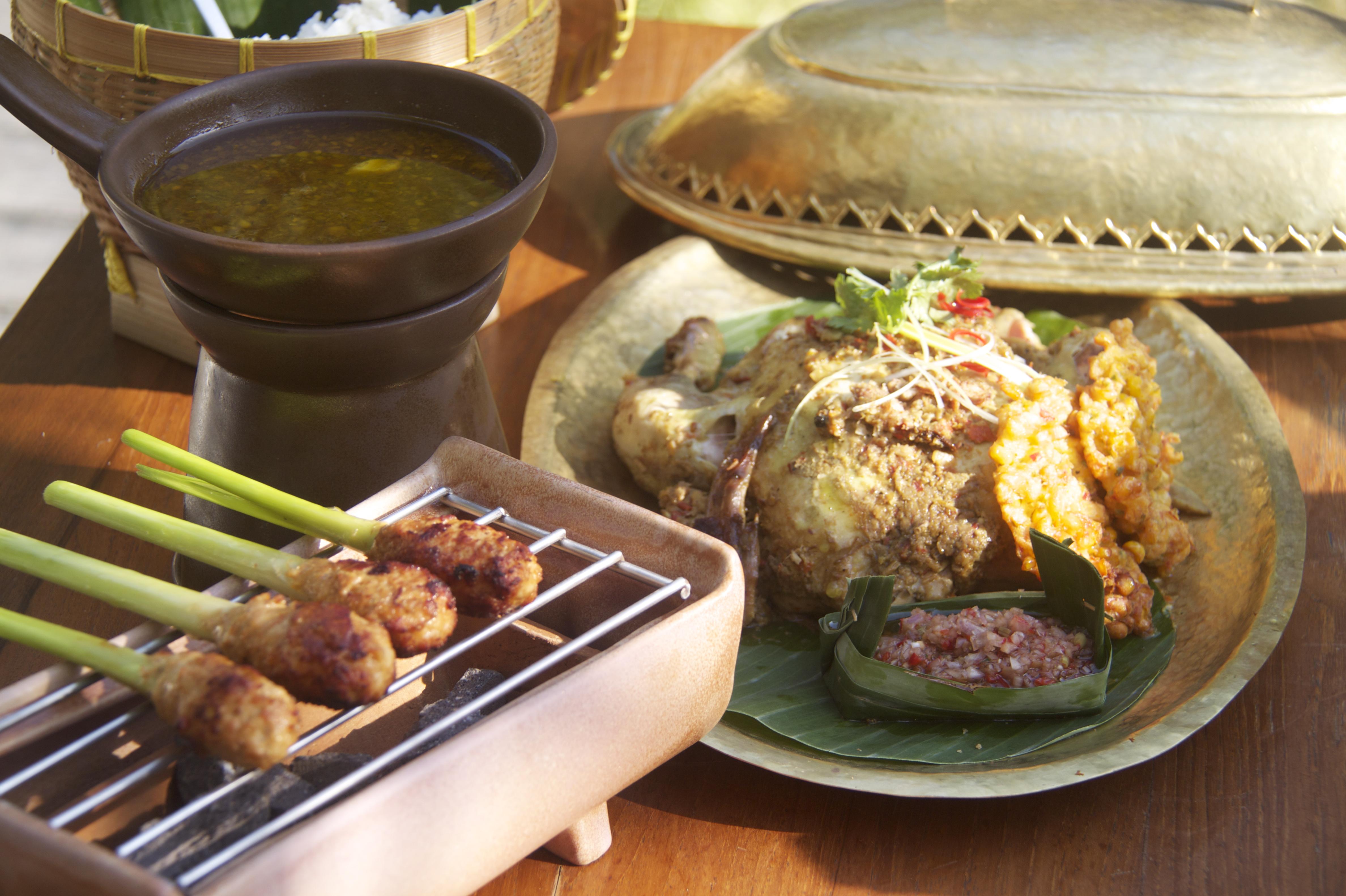 Montigo Resorts Seminyak Exterior foto Thai cuisine